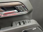 New 2025 GMC Sierra 1500 SLT Crew Cab 4WD Pickup for sale #253237 - photo 22