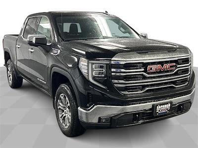 New 2025 GMC Sierra 1500 SLT Crew Cab 4WD Pickup for sale #253249 - photo 1
