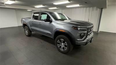 New 2025 GMC Canyon AT4 Crew Cab 4WD Pickup for sale #253257 - photo 1