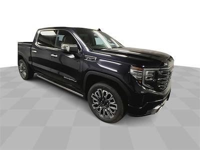 New 2025 GMC Sierra 1500 Denali Ultimate Crew Cab 4WD Pickup for sale #253260 - photo 1
