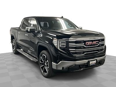 New 2025 GMC Sierra 1500 SLT Crew Cab 4WD Pickup for sale #253282 - photo 1