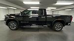 New 2025 GMC Sierra 2500 SLT Crew Cab 4WD Pickup for sale #253328 - photo 39