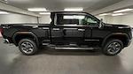 New 2025 GMC Sierra 2500 SLT Crew Cab 4WD Pickup for sale #253328 - photo 43