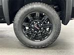 New 2025 GMC Sierra 2500 AT4 Crew Cab 4WD Pickup for sale #253335 - photo 33
