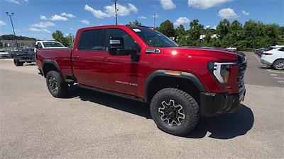 New 2025 GMC Sierra 2500 AT4X Crew Cab 4WD Pickup for sale #253338 - photo 1