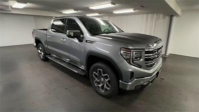New 2025 GMC Sierra 1500 SLT Crew Cab 4WD Pickup for sale #253380 - photo 1