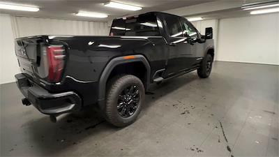 New 2025 GMC Sierra 2500 AT4 Crew Cab for sale #253398 - photo 2