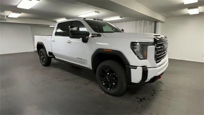 New 2025 GMC Sierra 2500 AT4 Crew Cab for sale #253400 - photo 1