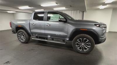 New 2026 GMC Canyon Denali Crew Cab 4WD Pickup for sale #263060 - photo 2