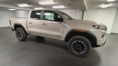 New 2026 GMC Canyon AT4 Crew Cab 4WD Pickup for sale #263071 - photo 2