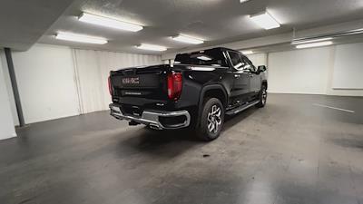 New 2026 GMC Sierra 1500 SLT Crew Cab for sale #263144 - photo 2