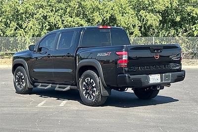 2023 Nissan Frontier Crew Cab RWD Pickup for sale #25907A - photo 2