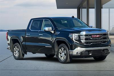 Used 2025 GMC Sierra 1500 - photo 1
