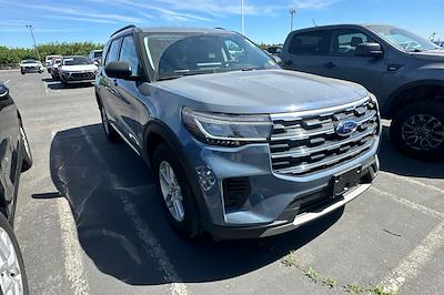 Used 2025 Ford Explorer - photo 1