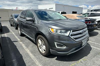 Used 2017 Ford Edge - photo 2