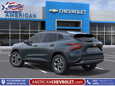 Used 2025 Chevrolet Trax - photo 1