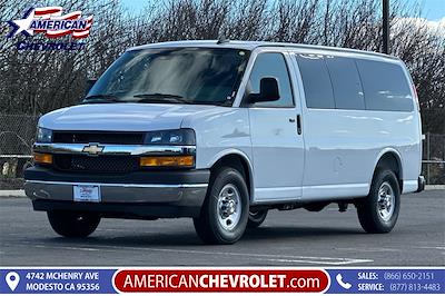 New 2025 Chevrolet Express 3500 1LT Passenger Van for sale #T251358 - photo 1