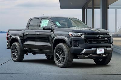 2025 Chevrolet Colorado Crew Cab 4WD Pickup for sale #T25720 - photo 1