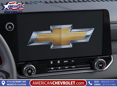Used 2025 Chevrolet Colorado - photo 1
