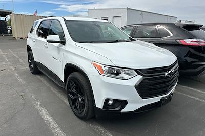 Used 2020 Chevrolet Traverse - photo 1