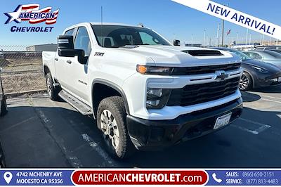 Used 2024 Chevrolet Silverado 2500 - photo 1