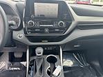 Used 2024 Toyota Highlander XLE AWD SUV for sale #25T0427A - photo 16