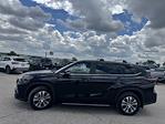 Used 2024 Toyota Highlander XLE AWD SUV for sale #25T0427A - photo 5