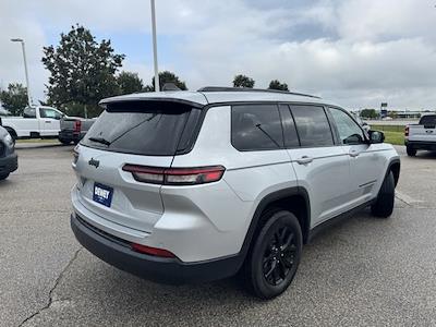 Used 2024 Jeep Grand Cherokee L Altitude 4WD SUV for sale #25T0828 - photo 2