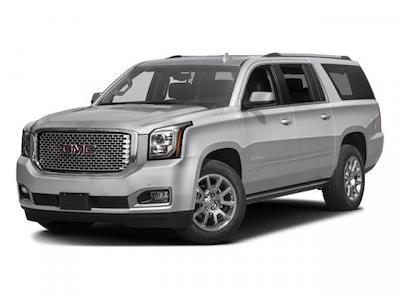 Used 2016 GMC Yukon XL - photo 1