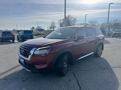 2024 Nissan Pathfinder 4WD SUV for sale #25T1226 - photo 2