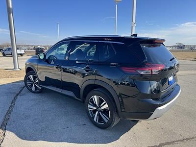 Used 2024 Nissan Rogue - photo 1