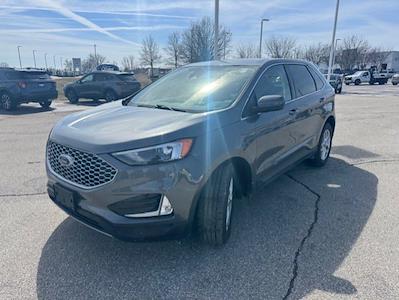 Used 2024 Ford Edge - photo 1