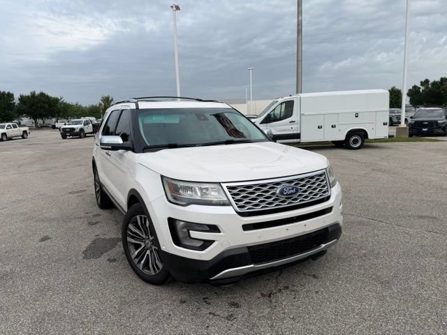 Used 2016 Ford Explorer - photo 2