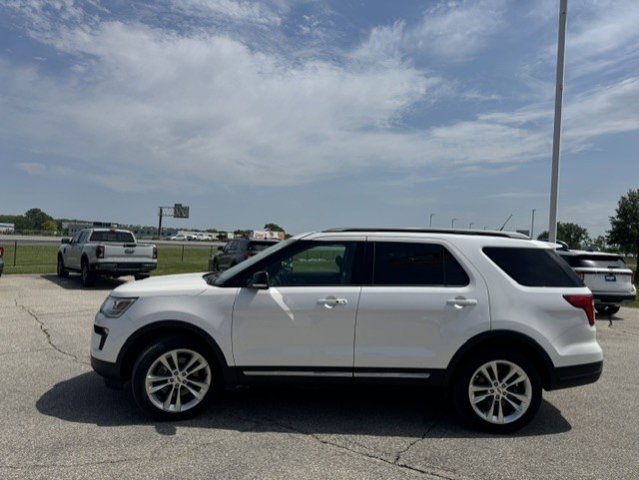 Used 2018 Ford Explorer - photo 8