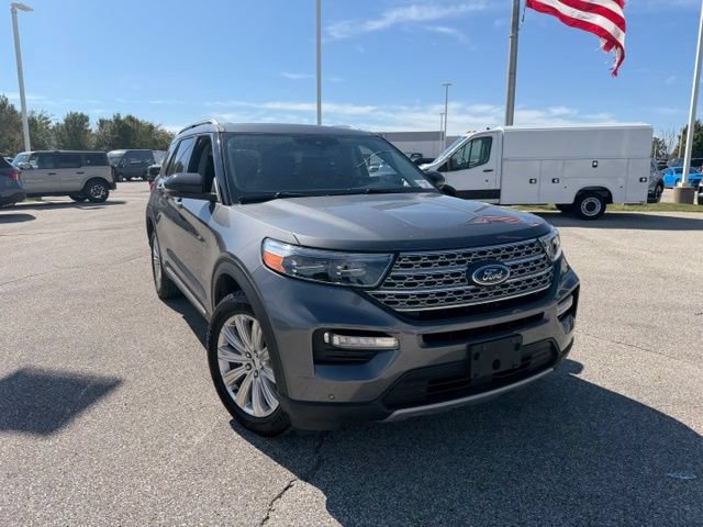 Used 2024 Ford Explorer - photo 2