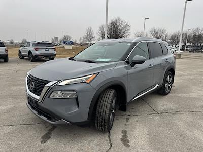 Used 2022 Nissan Rogue - photo 1