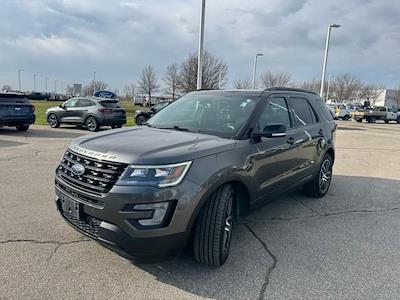 Used 2017 Ford Explorer - photo 1