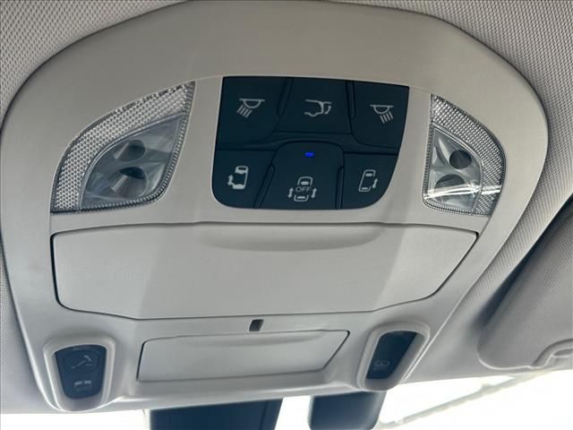 Used 2017 Chrysler Pacifica - photo 28