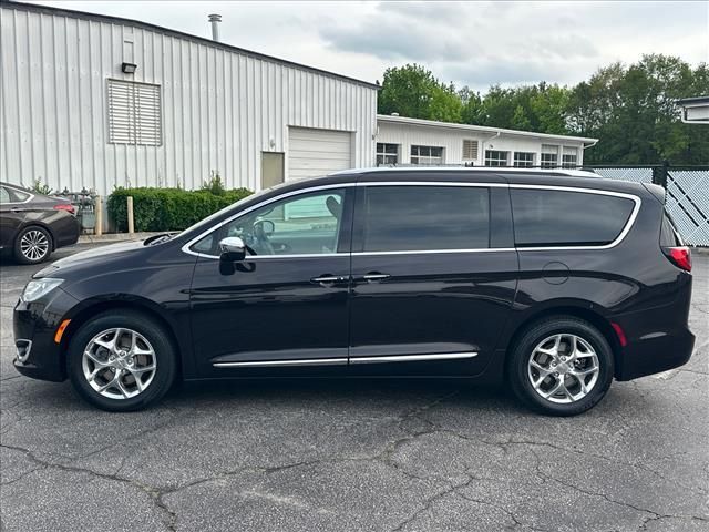 Used 2017 Chrysler Pacifica - photo 7