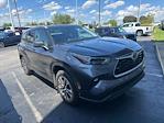 2024 Toyota Highlander AWD SUV for sale #038592A - photo 3