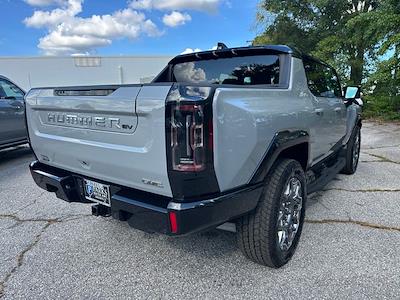 2025 GMC Hummer EV Pickup Crew Cab AWD Pickup for sale #116629 - photo 2