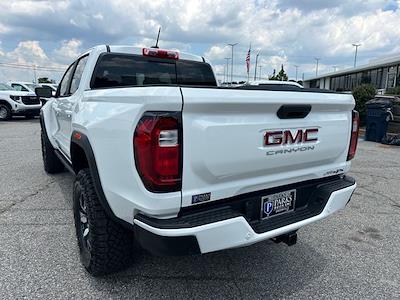 New 2025 GMC Canyon AT4 Crew Cab 4x4 Pickup for sale #1231006 - photo 2