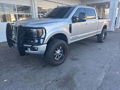 2019 Ford F-250 Crew Cab 4WD Pickup for sale #159135A - photo 2