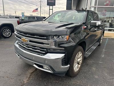 2019 Chevrolet Silverado 1500 Crew Cab 4WD Pickup for sale #183576A - photo 2