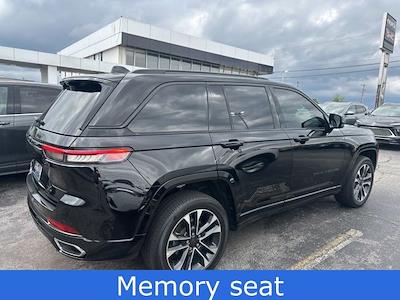 2022 Jeep Grand Cherokee 4x2 SUV for sale #229533A - photo 2