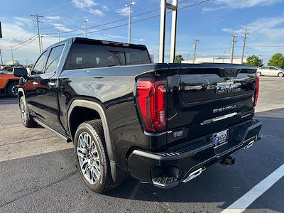New 2025 GMC Sierra 1500 Denali Ultimate Crew Cab 4x4 Pickup for sale #267897 - photo 2