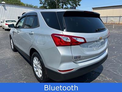 2020 Chevrolet Equinox FWD SUV for sale #2G4929 - photo 2