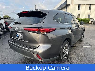 2023 Toyota Highlander FWD SUV for sale #2G4997 - photo 2
