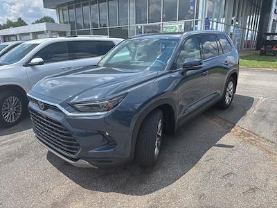2025 Toyota Grand Highlander DRW FWD SUV for sale #302053XA - photo 1