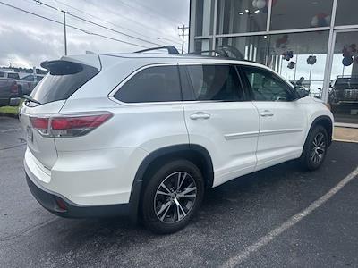 2016 Toyota Highlander 4x4 SUV for sale #328676B - photo 2